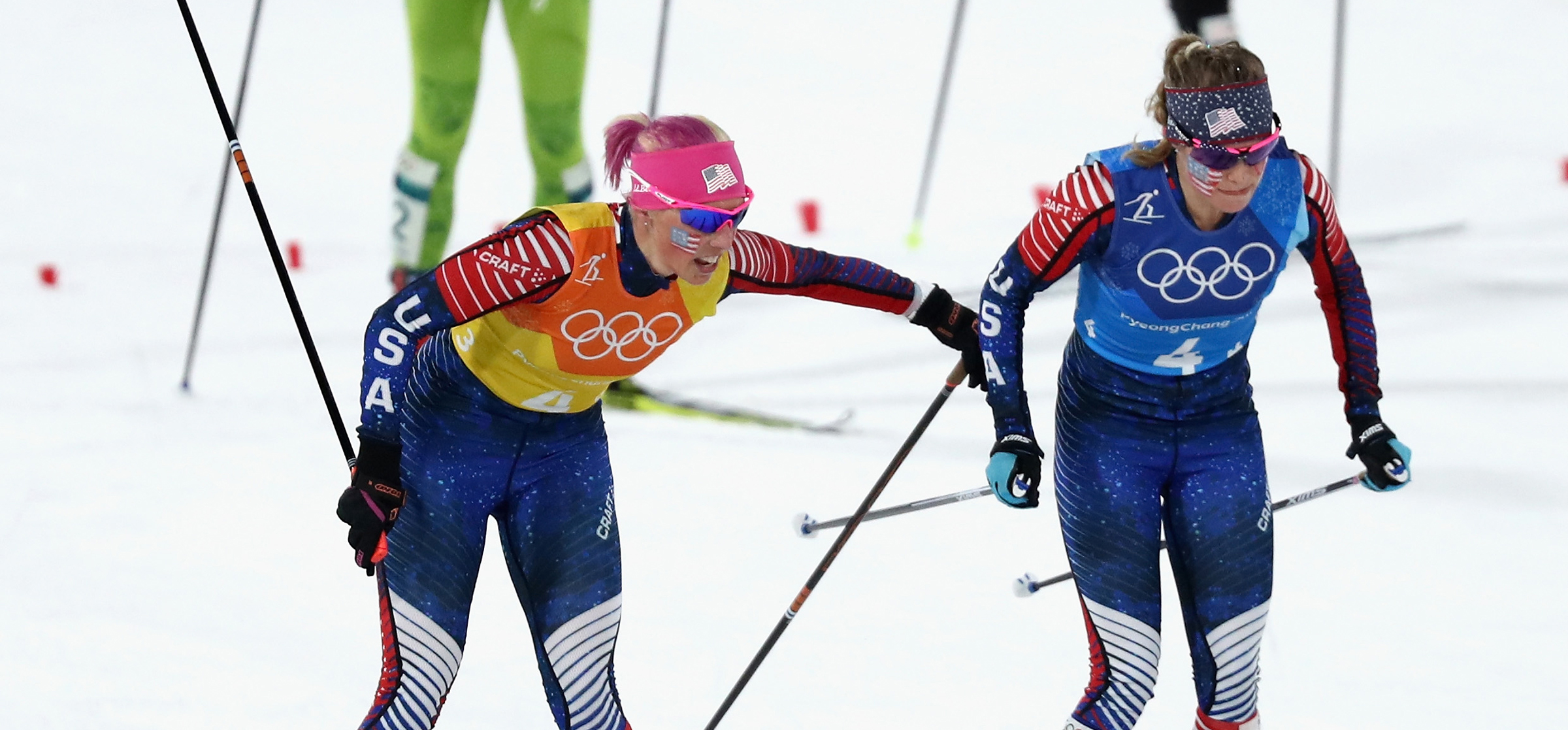 Kikkan Randall tags Jessica Diggins for the final leg of the women’s 4x5k relay at Alpensia Cross-Country Centre. (Getty Images - Lars Baron)