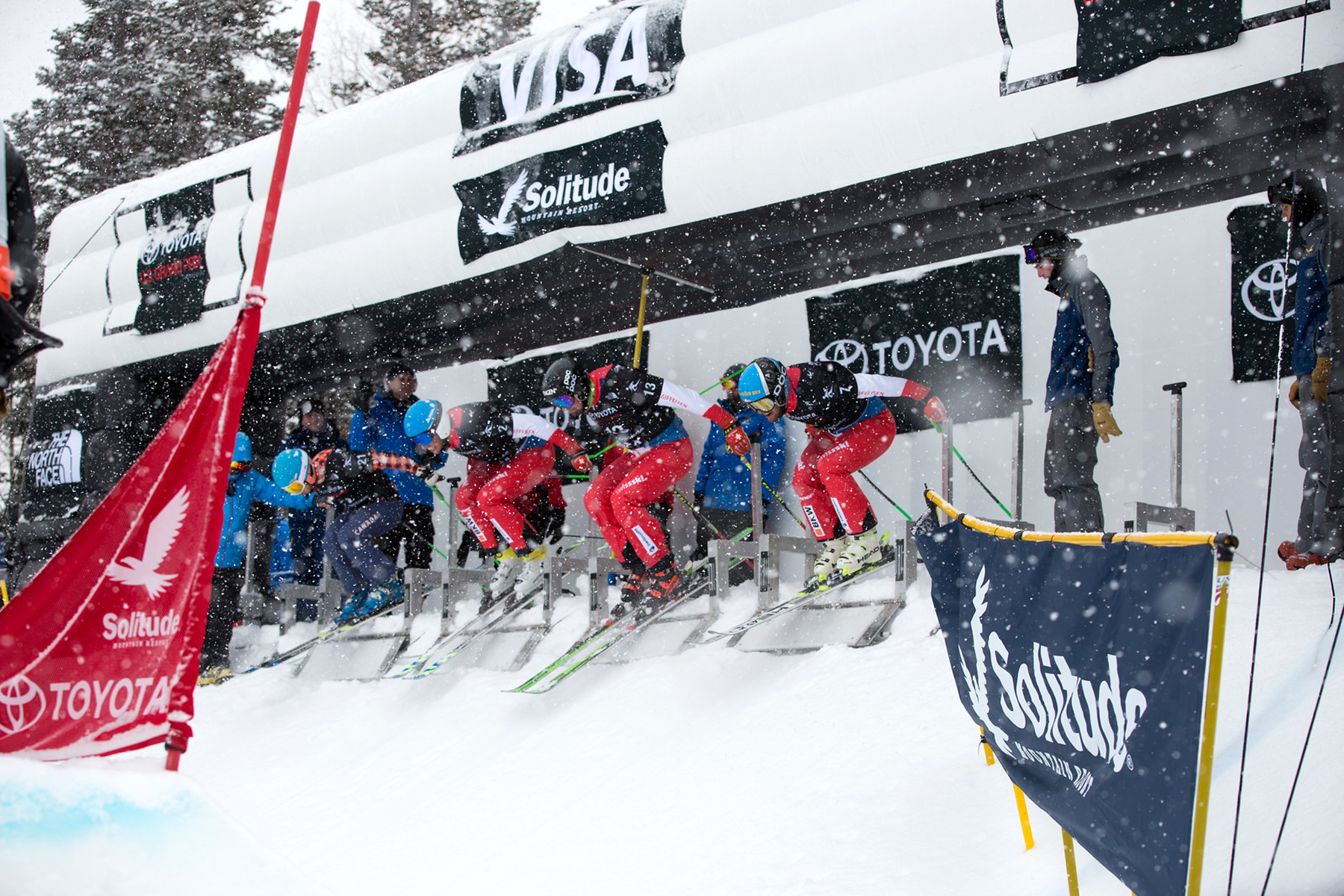 Freeski Club Volunteer