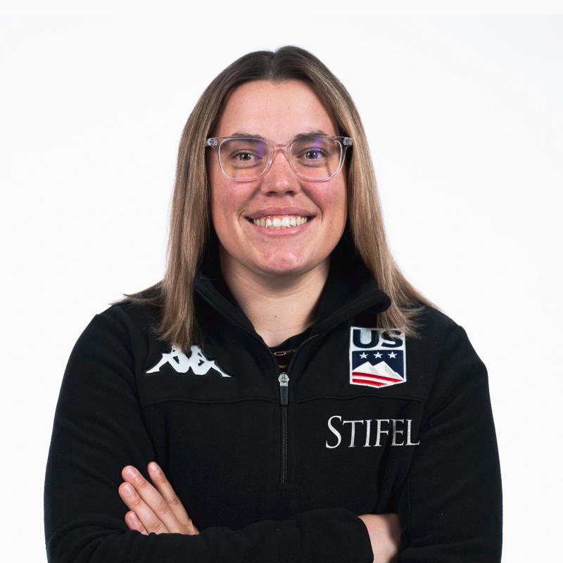 Katie Hensien headshot image