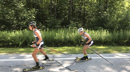Caitlin Patterson leads Sophie Caldwell at App Gap Challenge