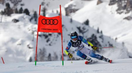 Paula Moltzan competes in Tuesday's parallel at World Championships